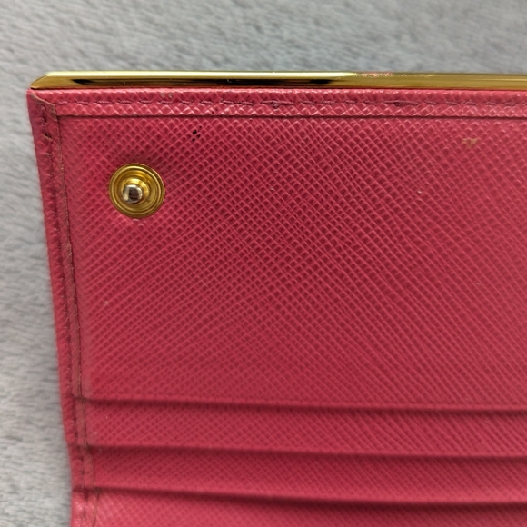 Pink Prada long wallet with gold bar - Picture 13 of 16